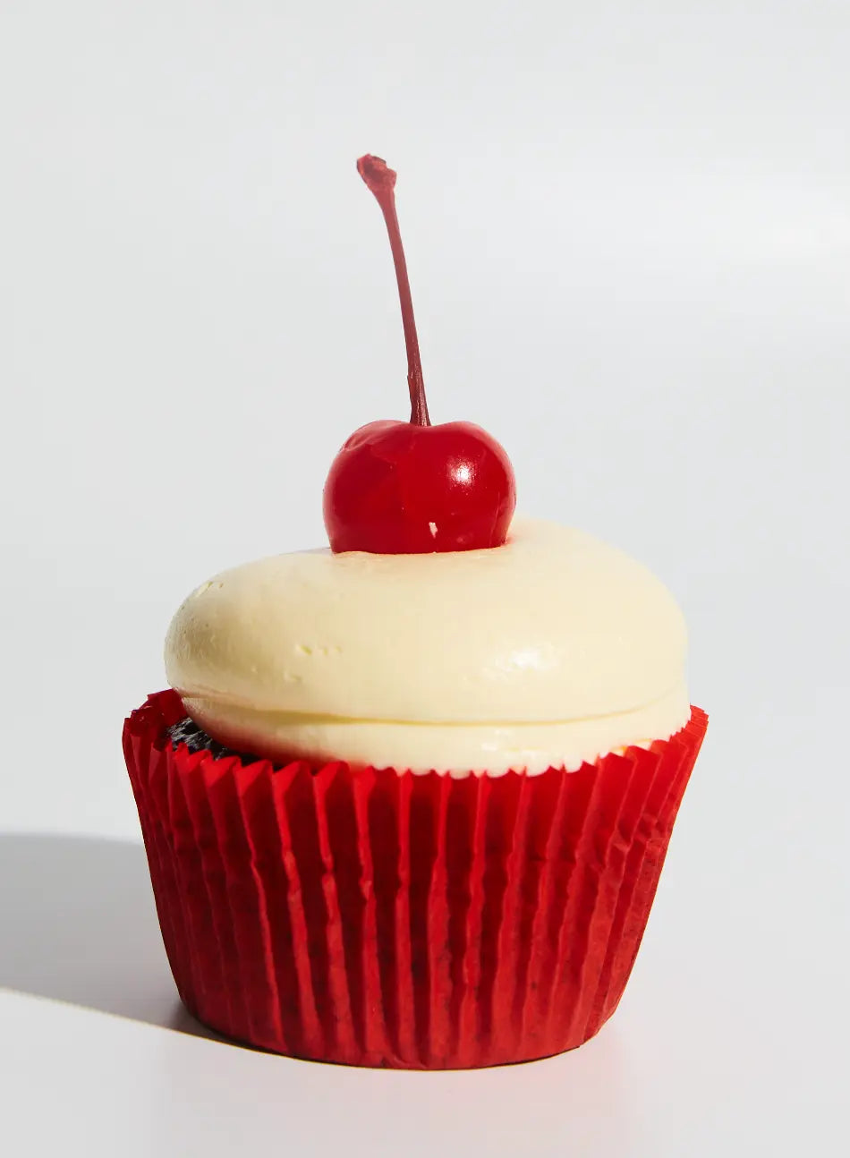 Brooki red velvet cupcakes with cream cheese frosting