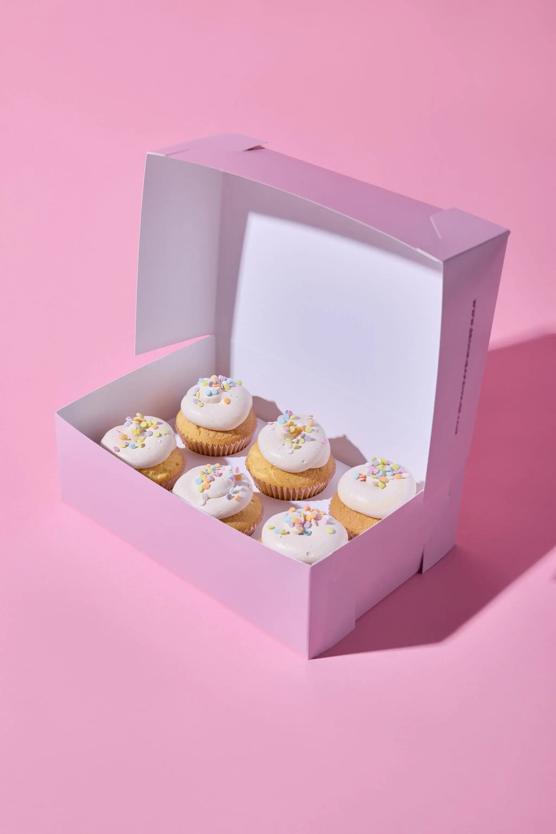 Vanilla Cupcakes Brooki Bakehouse